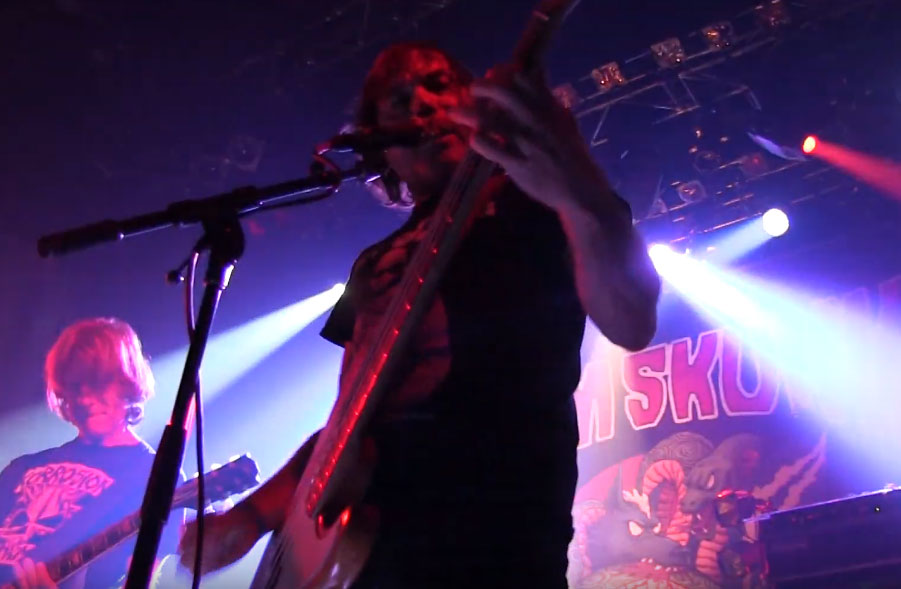 GrimSkunk – Let’s Start a War [Live in Montreal]